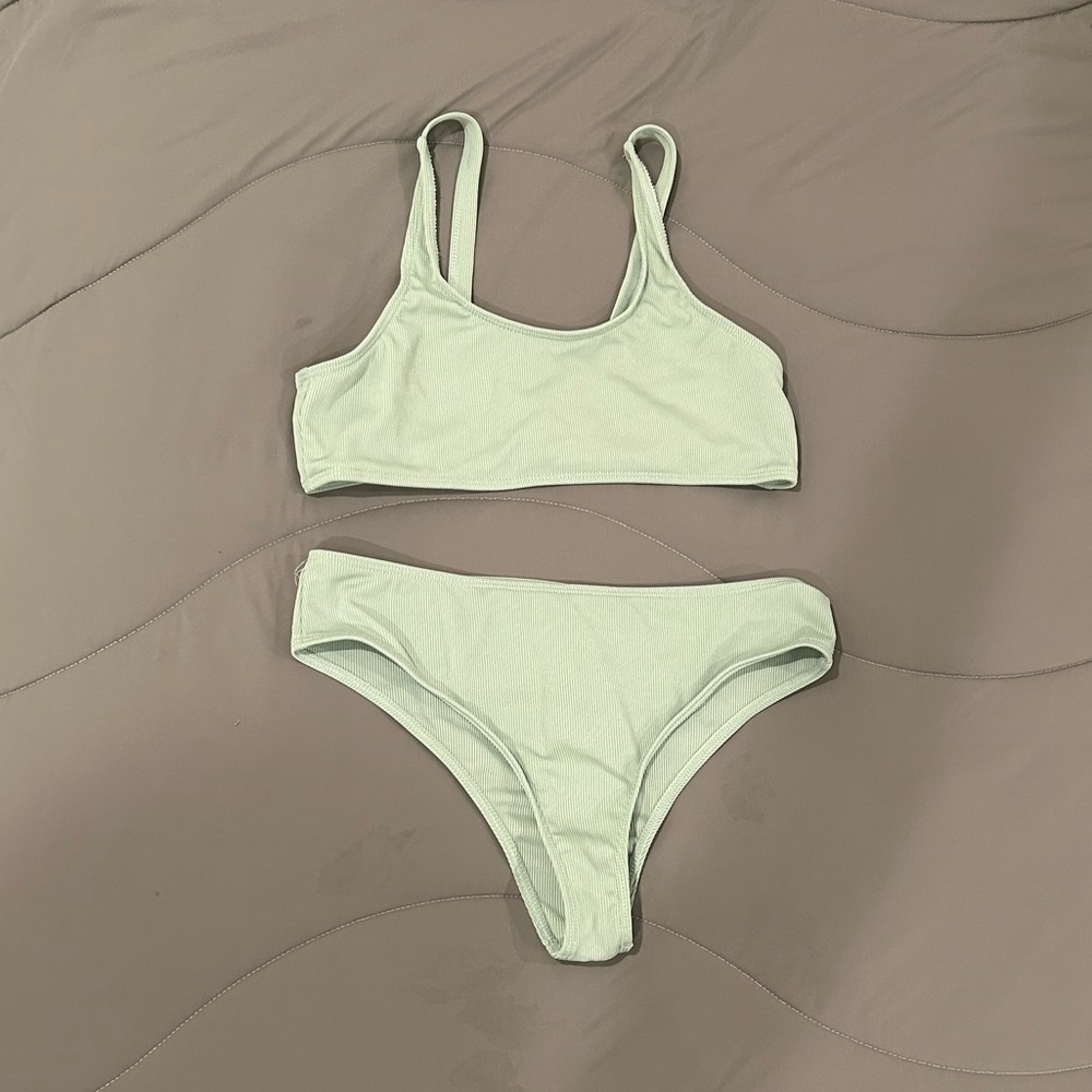 Ribbed Bikini